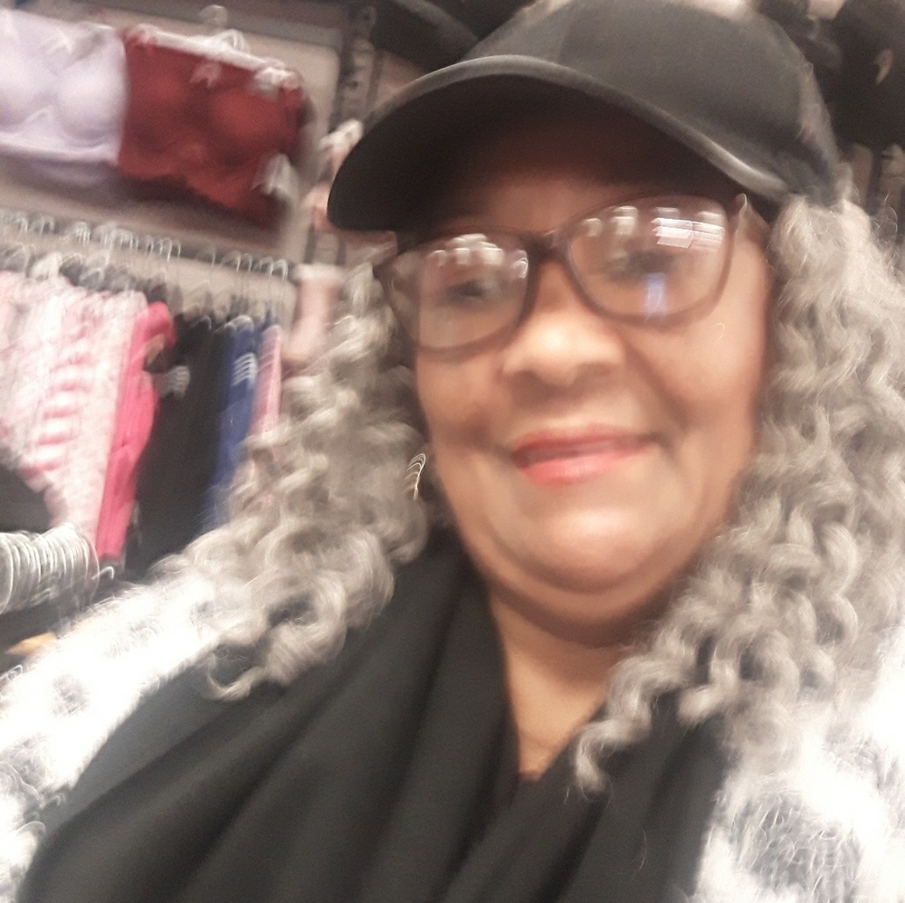 Meet your Posher, Venitta